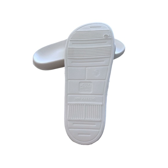 Tunnel Slide Sandals - Picture 6 of 10